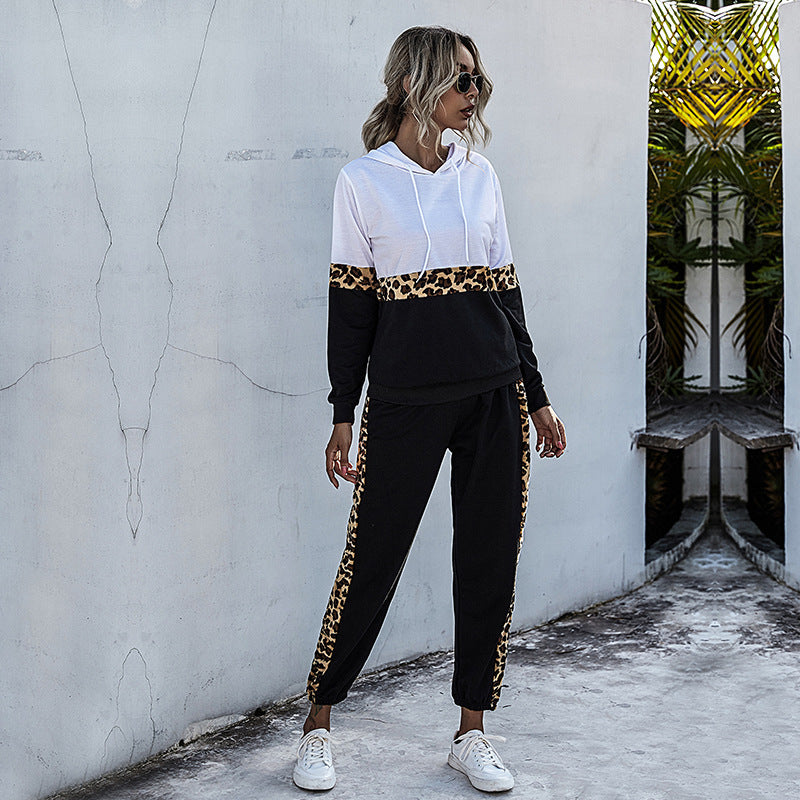 Tuta Donna Leopardata Con Cappuccio