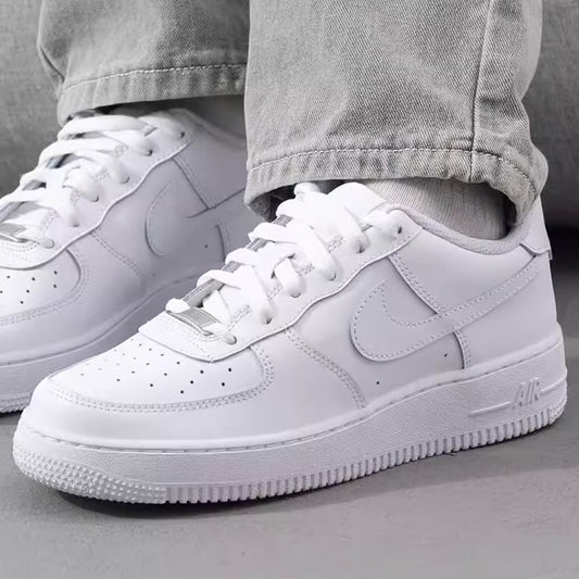 Nike Air Force 1 Low LE Triple White (GS) - FV5951-111